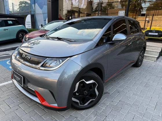 BYD DOLPHIN 44,9 KW ELÉTRICO BYD DOLPHIN 44,9 KW ELÉTRICO